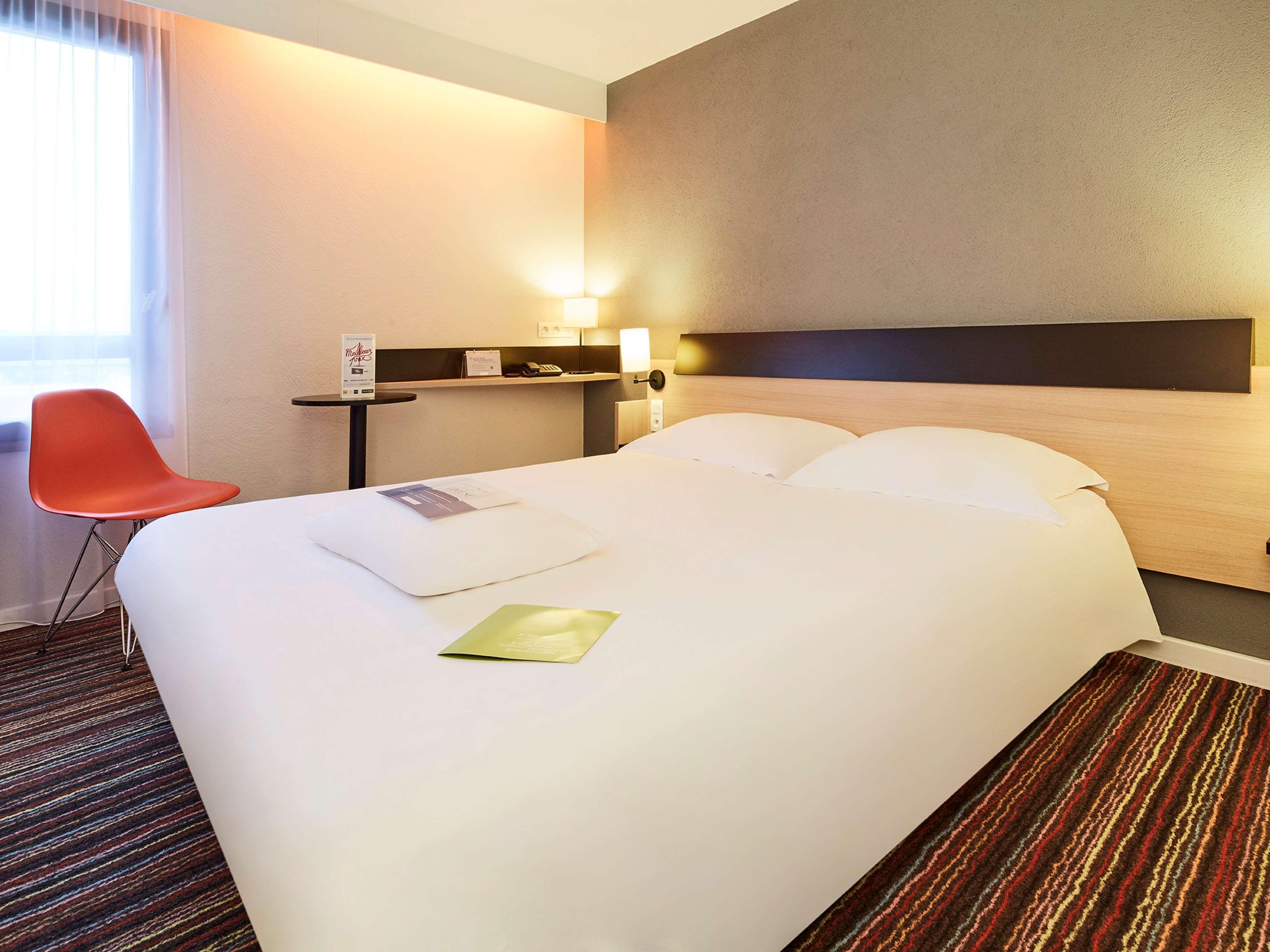 Kyriad Tours Sud - Chambray Les Tours Ngoại thất bức ảnh