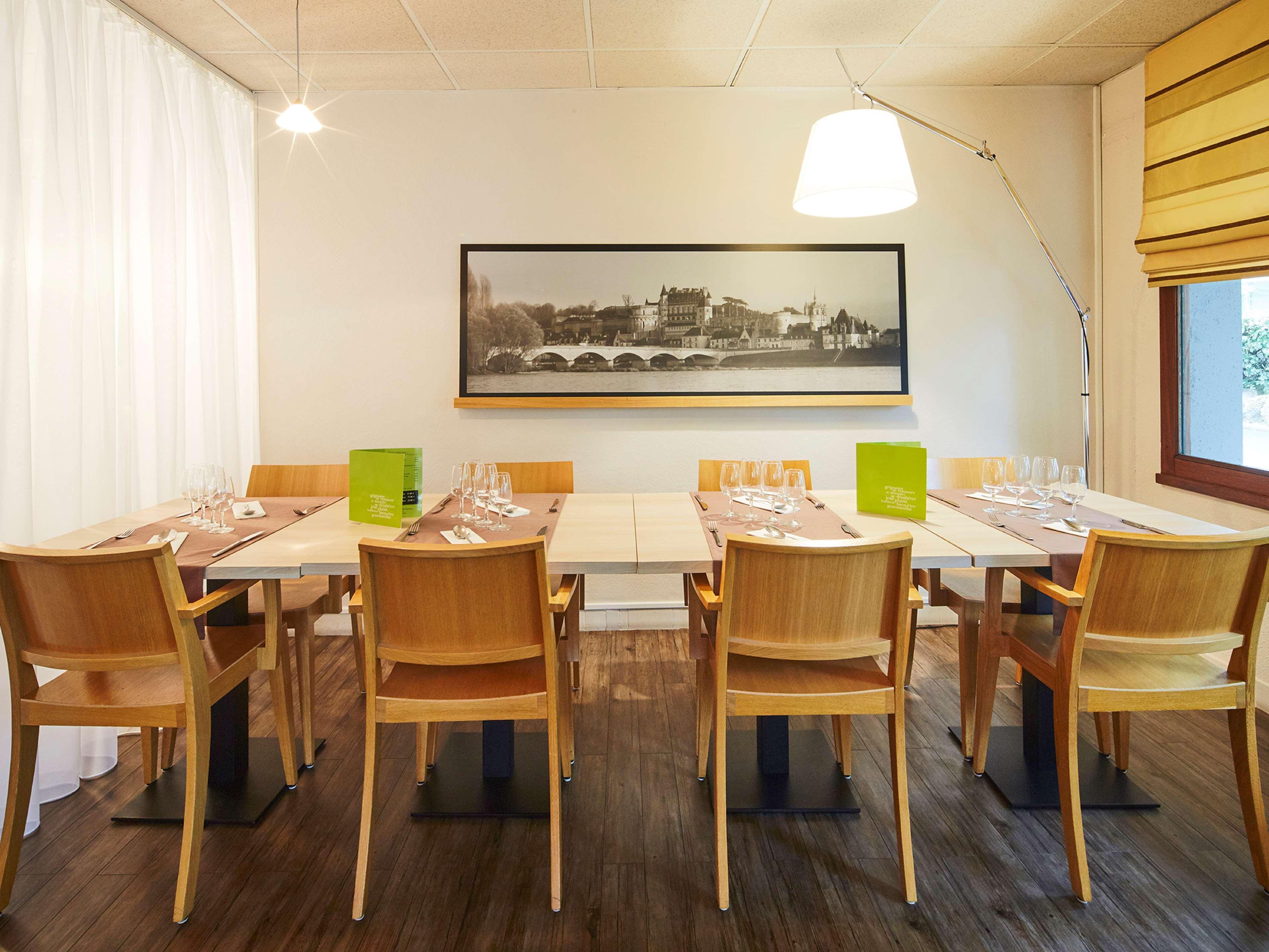 Kyriad Tours Sud - Chambray Les Tours Ngoại thất bức ảnh